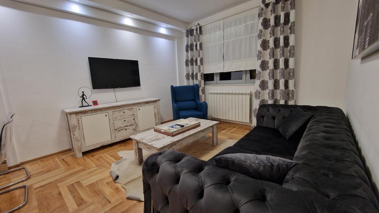 M48 Apartments Белград Номер фото